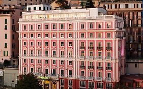 Grand Hotel Savoia Genes